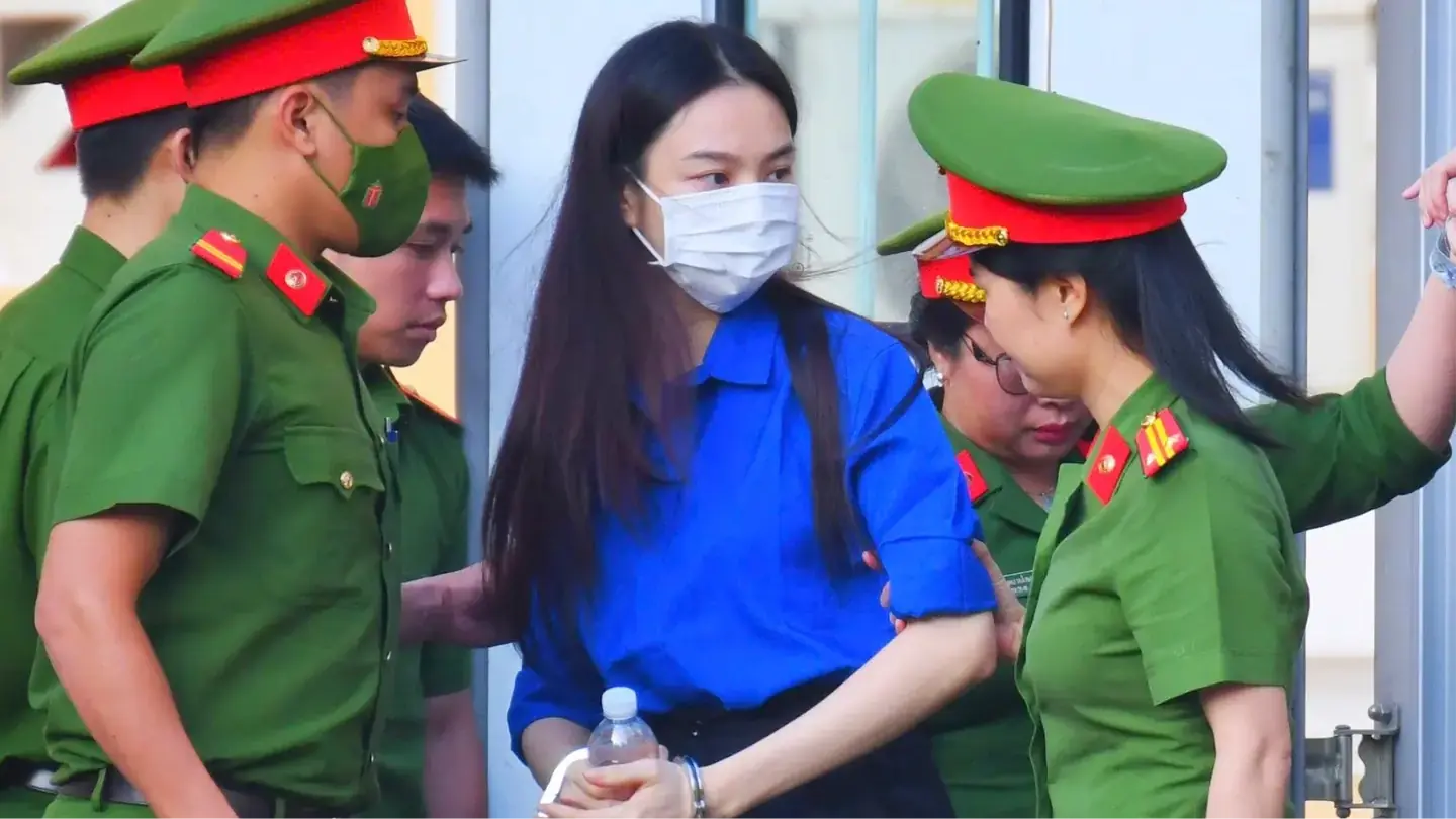 Xét xử hoa hậu Thùy Tiên, Hằng du mục, Quang Linh Vlogs